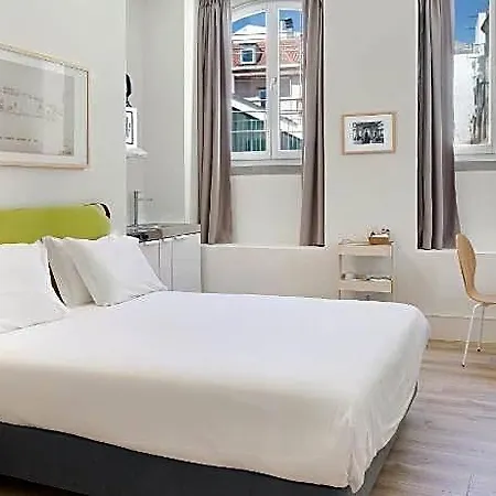 Ascensor Da Bica - Serviced Hotel