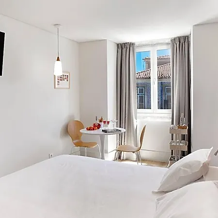 Ascensor Da Bica - Serviced Hotel 3*